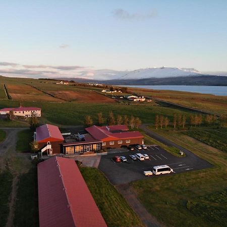 Hotel Sveinbjarnargerdi Svalbarthseyri Bagian luar foto