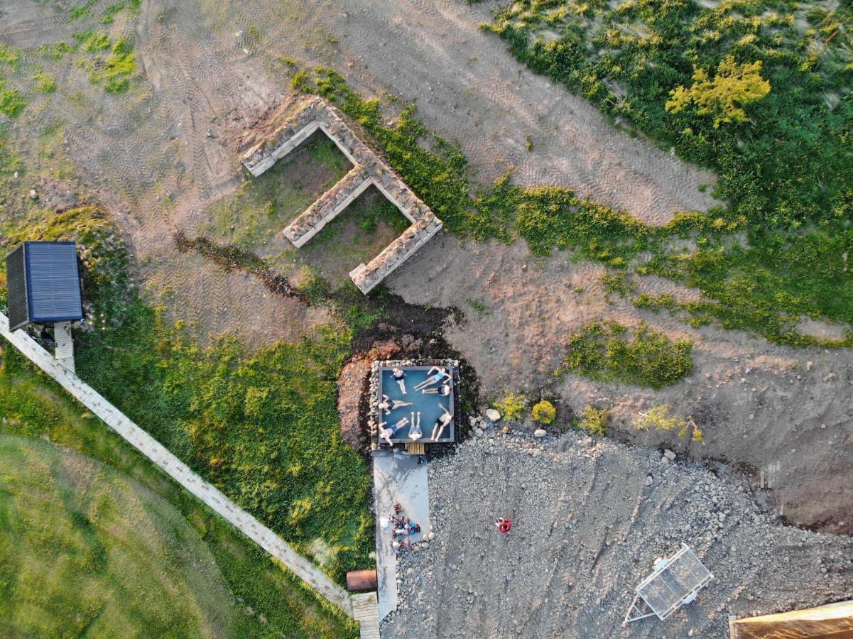 Hotel Sveinbjarnargerdi Svalbarthseyri Bagian luar foto