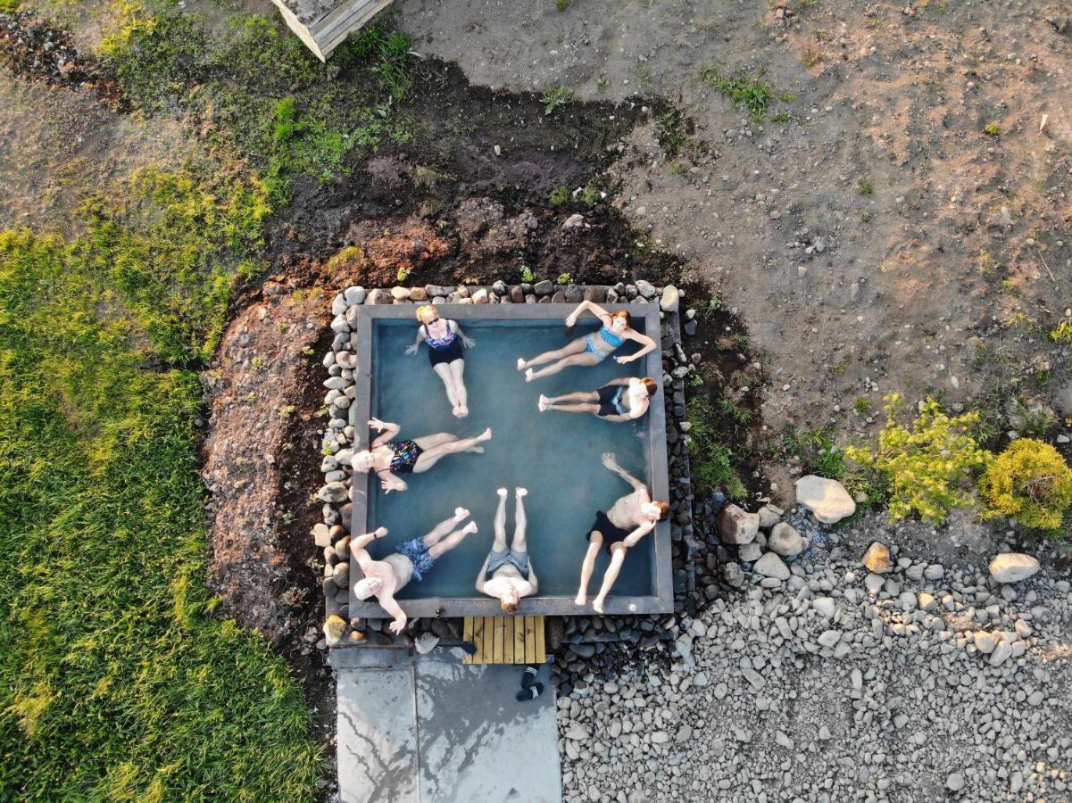 Hotel Sveinbjarnargerdi Svalbarthseyri Bagian luar foto