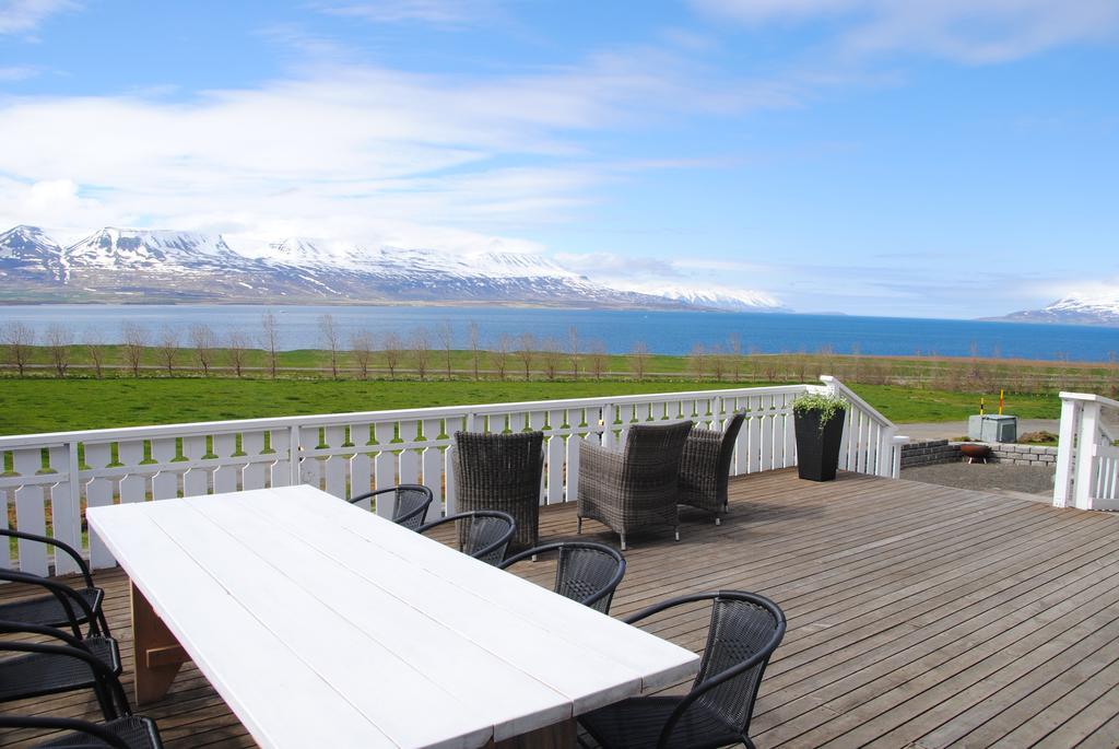 Hotel Sveinbjarnargerdi Svalbarthseyri Bagian luar foto